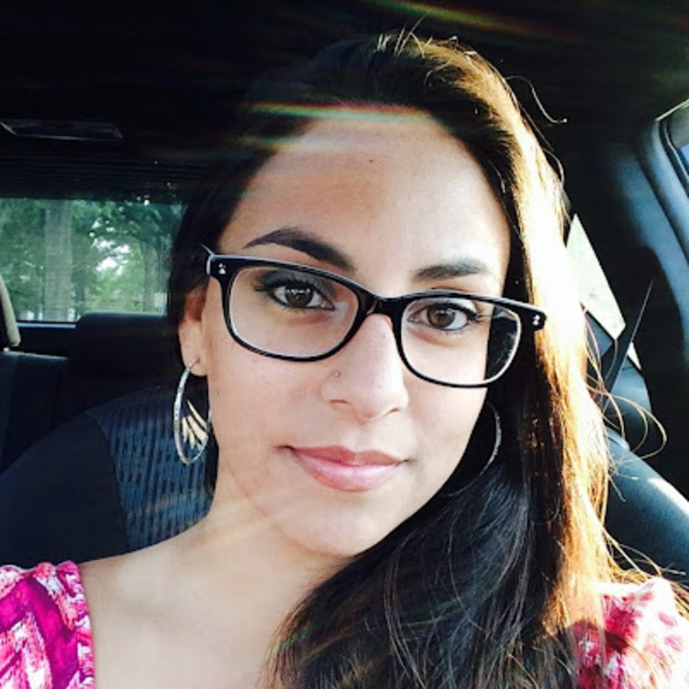 Meet your Posher, Alyssa